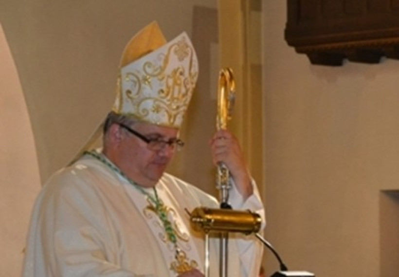 Škofova pridiga pri polnočni sv. maši