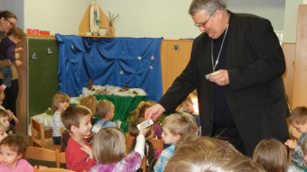 Škof na obisku v vrtcu Lavra
