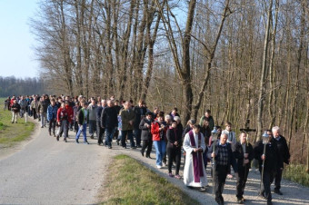 Hotiza - križev pot 6