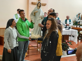 Marijin kip, ki bo romal po župnijah