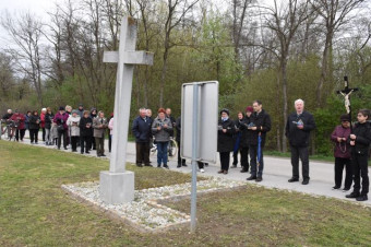 Hotiza - križev pot 6