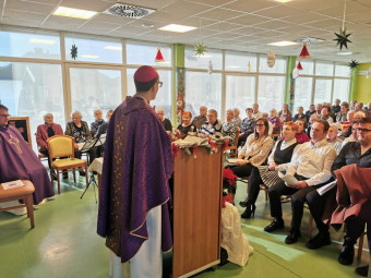 Obisk soboškega škofa v Domu Kuzma
