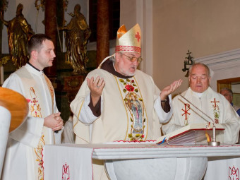 Obisk misijonskega škofa rojaka