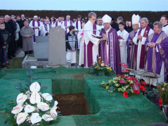 Pogreb prelata Martina Poredoša