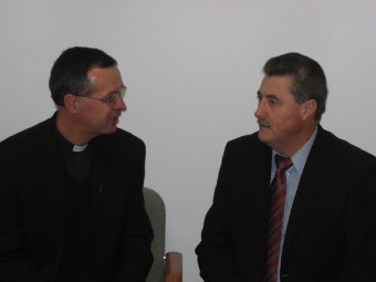 Škofov obisk pri evangeličanskem škofu