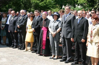 Sveti Jurij ob Ščavnici - odkritje spomenika velikemu mislecu škofu dr. Vekoslavu Grmiču