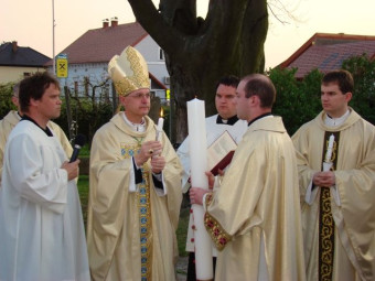 VELIKA  SOBOTA – velikonočna vigilija